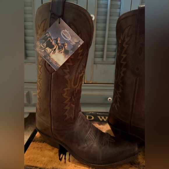 New Old West Dark Brown Western cowboy cowgirl boots 7.5 $200.00 - Picture 2 of 9
